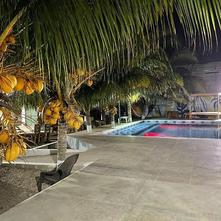 Hotel Paicos Beach Cartagena Exterior photo