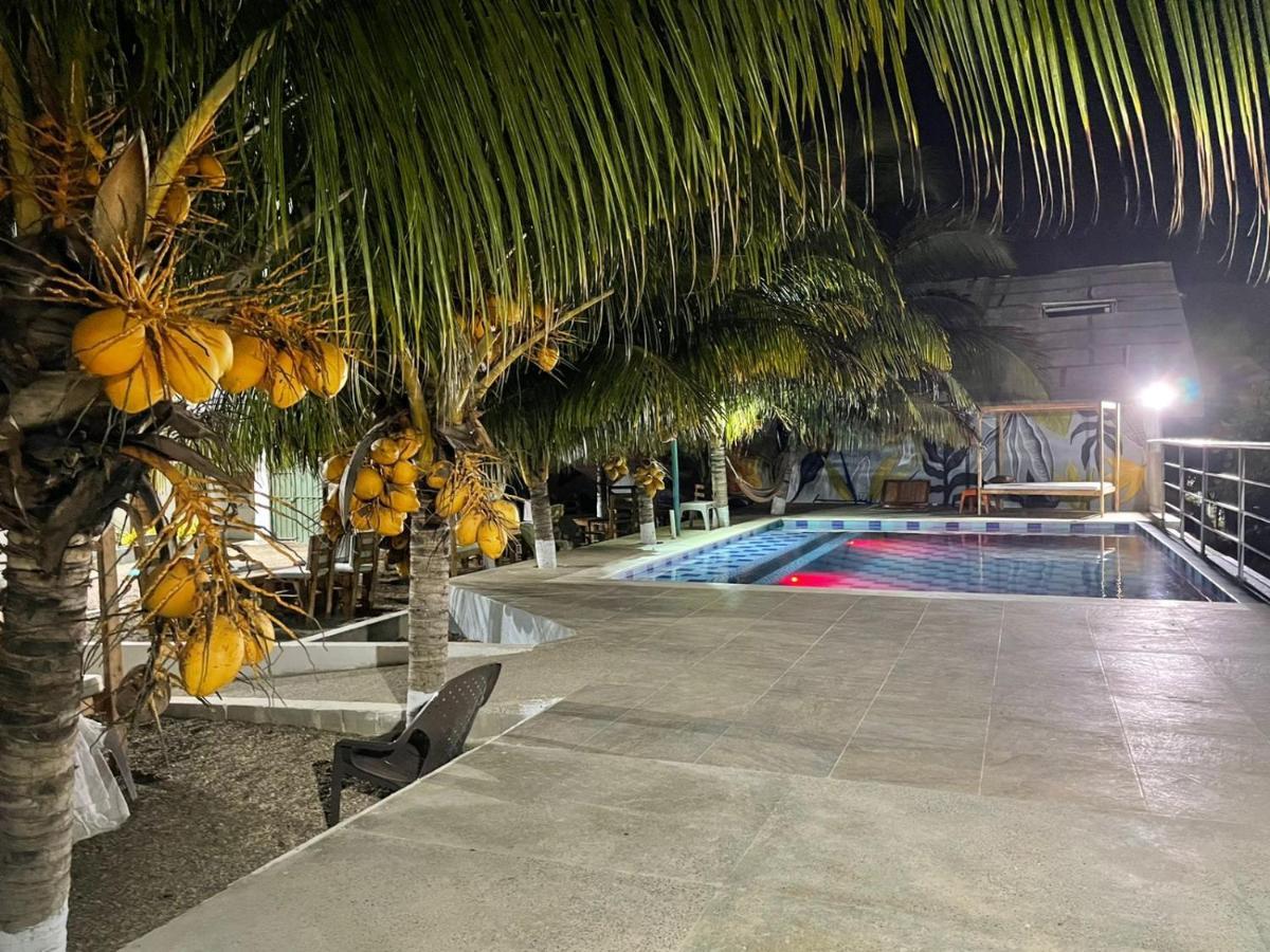 Hotel Paicos Beach Cartagena Exterior photo