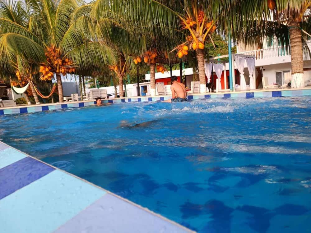 Hotel Paicos Beach Cartagena Exterior photo